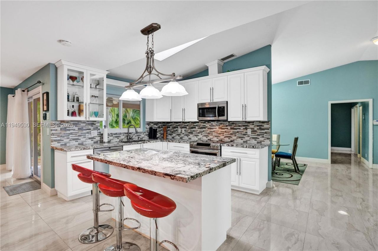 11201 NW 4th Court, Plantation, FL 33325 Photo