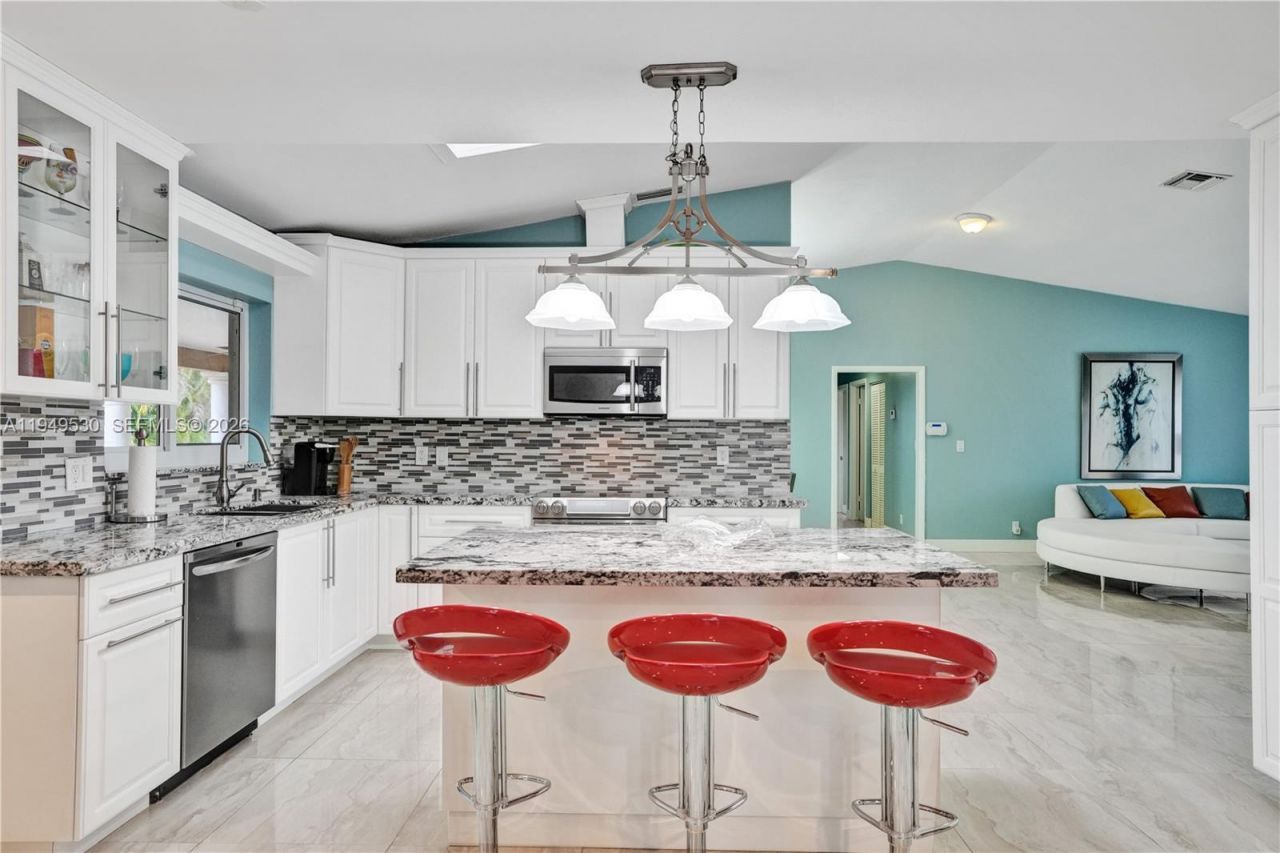 11201 NW 4th Court, Plantation, FL 33325 Photo