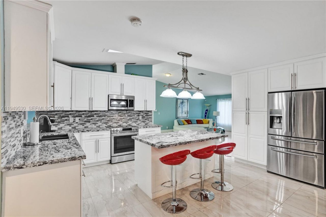 11201 NW 4th Court, Plantation, FL 33325 Photo