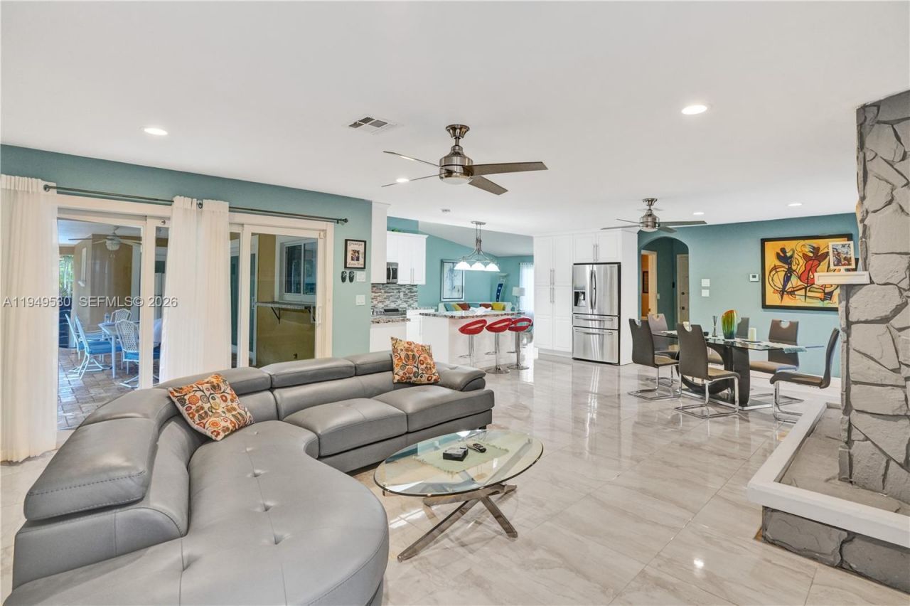 11201 NW 4th Court, Plantation, FL 33325 Photo