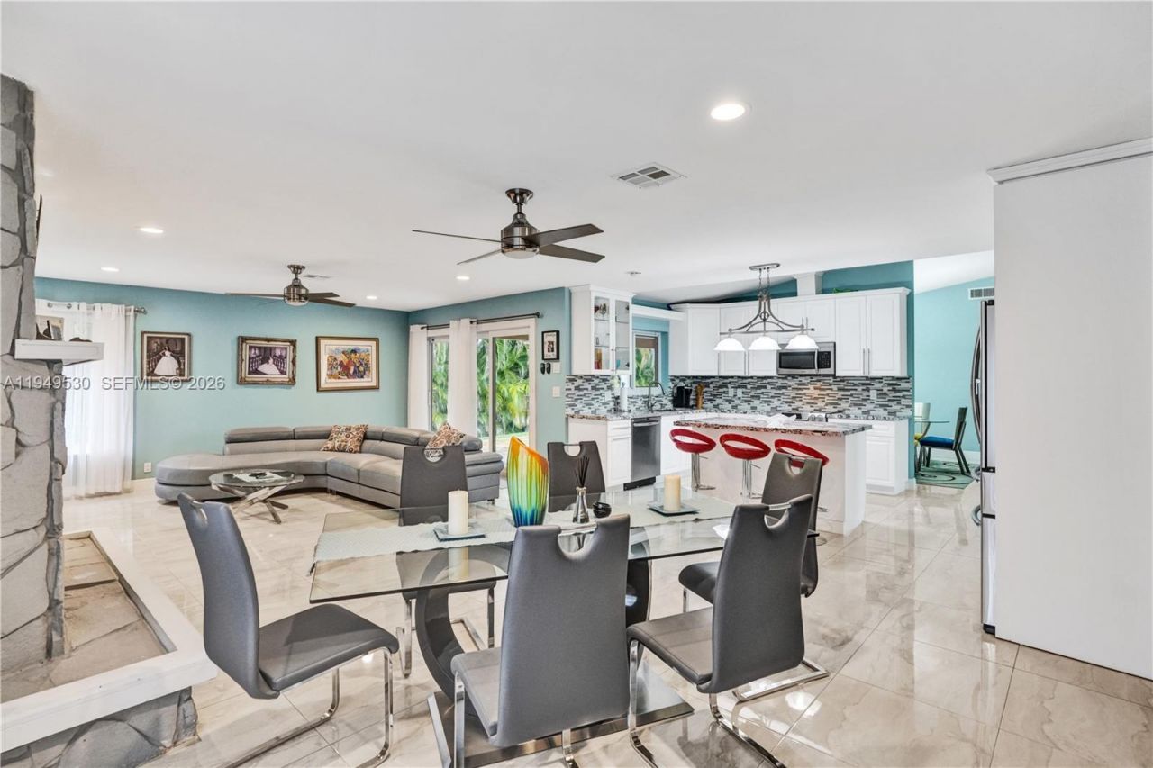 11201 NW 4th Court, Plantation, FL 33325 Photo