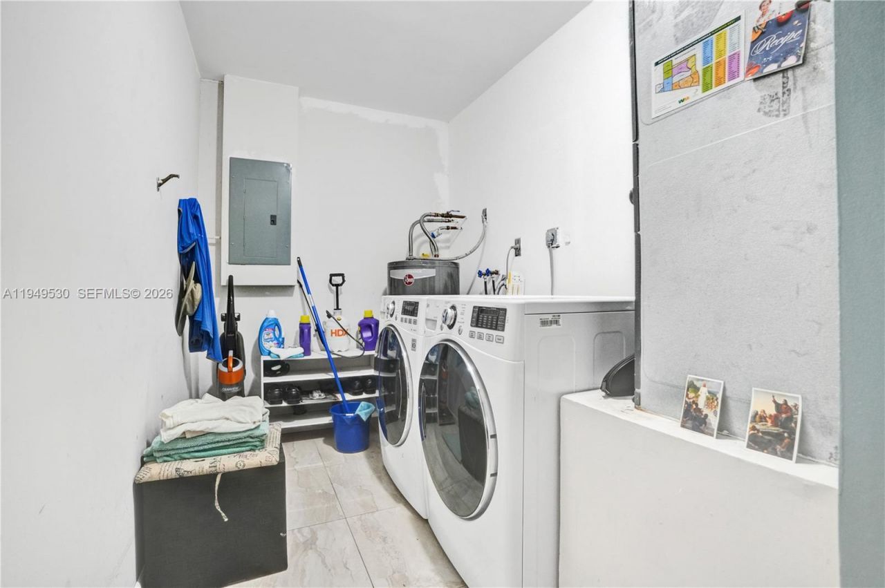 11201 NW 4th Court, Plantation, FL 33325 Photo