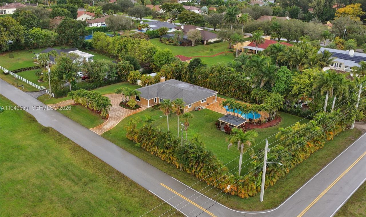 11201 NW 4th Court, Plantation, FL 33325 Photo