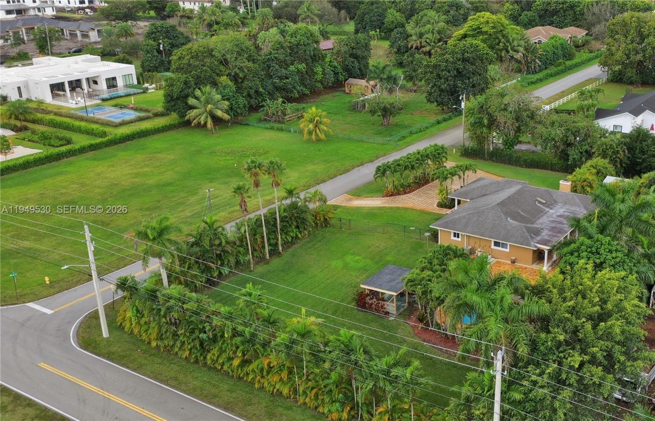 11201 NW 4th Court, Plantation, FL 33325 Photo