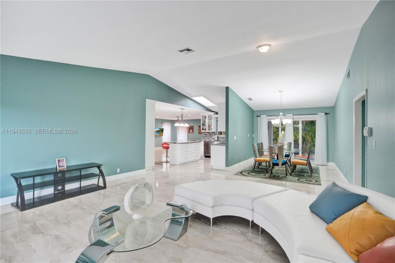 11201 NW 4th Court, Plantation, FL 33325 Photo