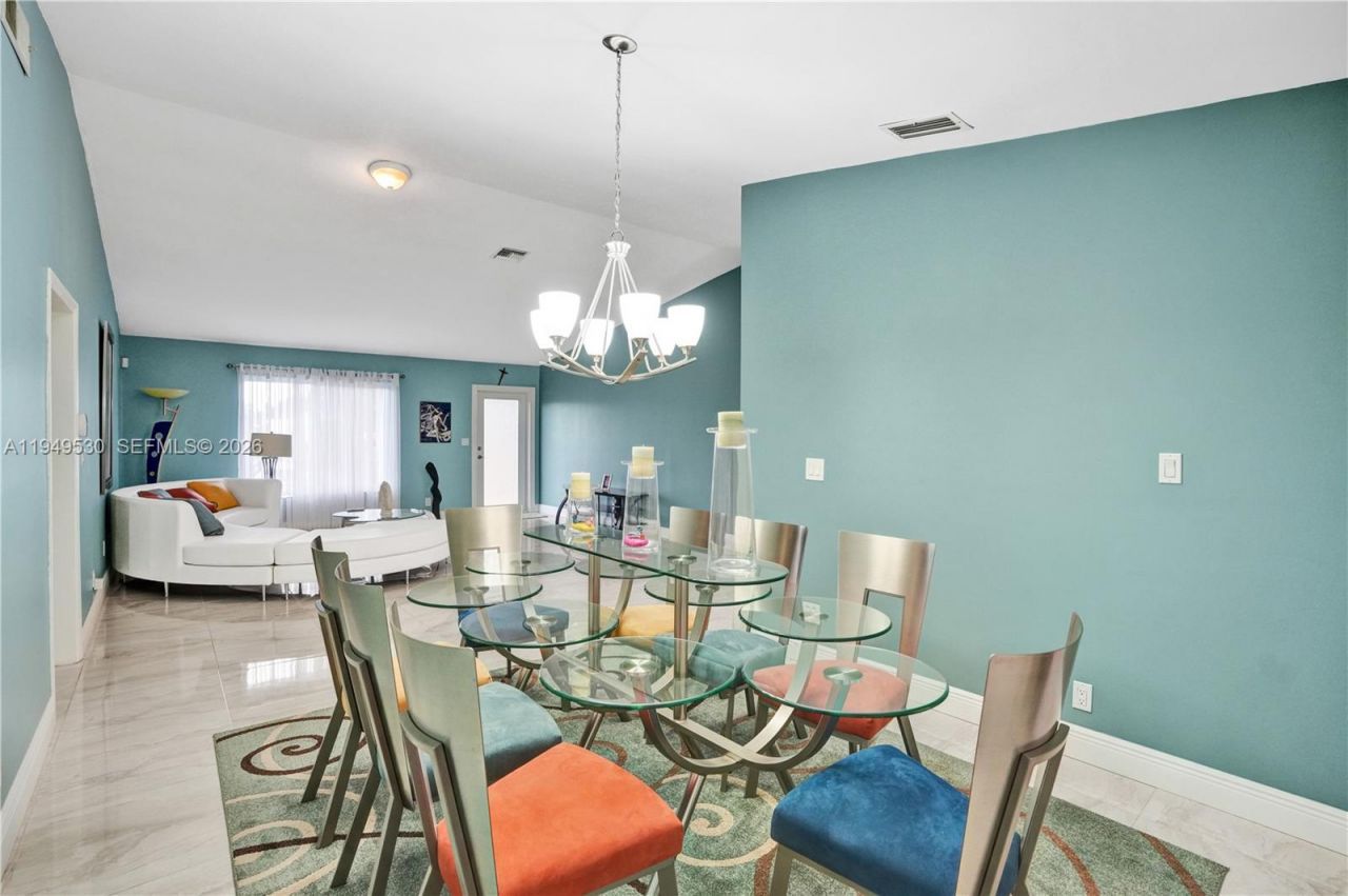 11201 NW 4th Court, Plantation, FL 33325 Photo