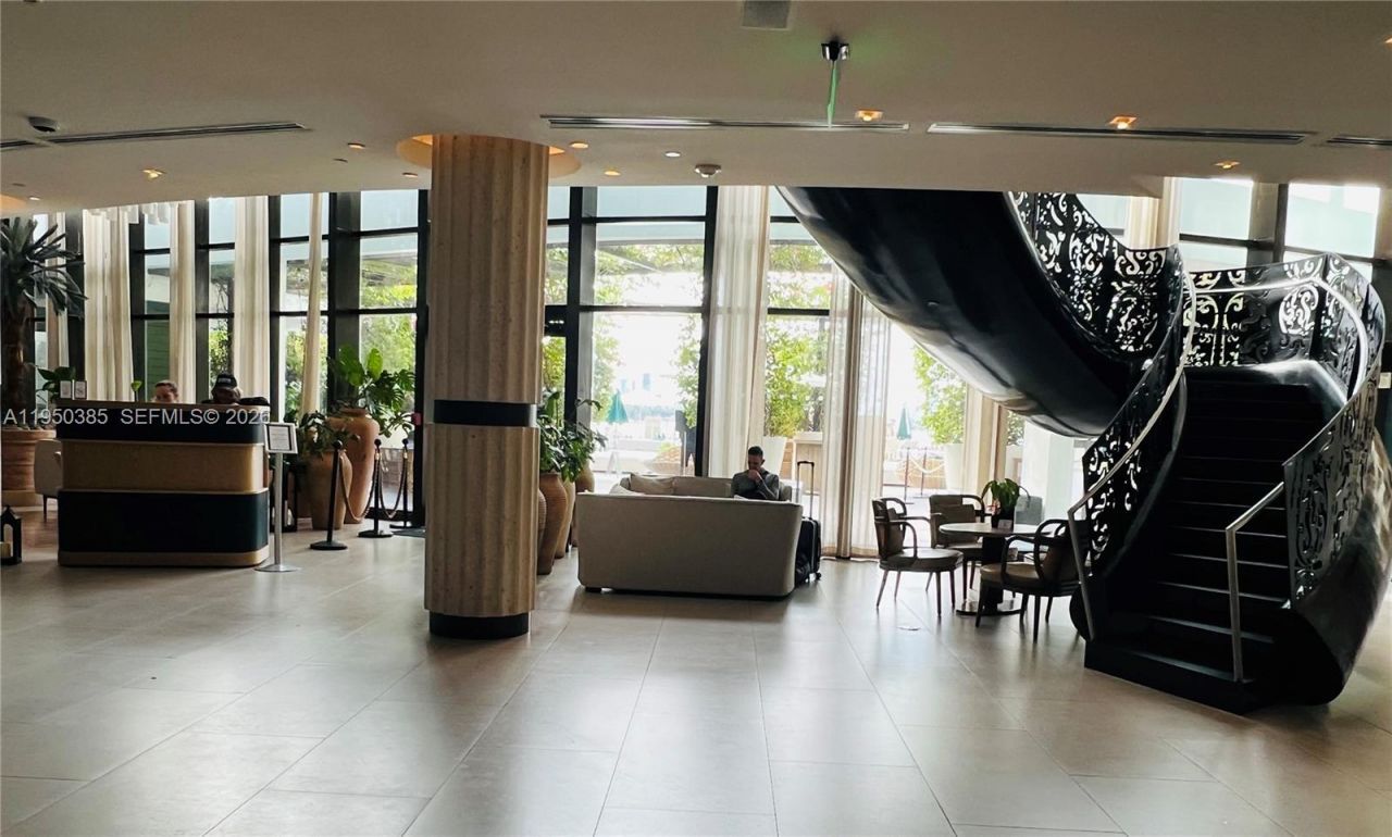 1100 West Ave , Unit 910, Miami Beach, FL 33139 Photo