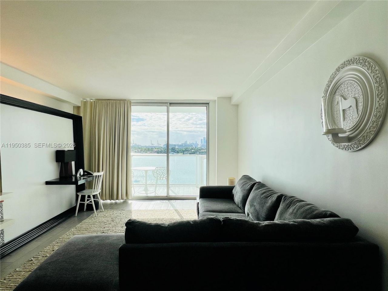 1100 West Ave , Unit 910, Miami Beach, FL 33139 Photo