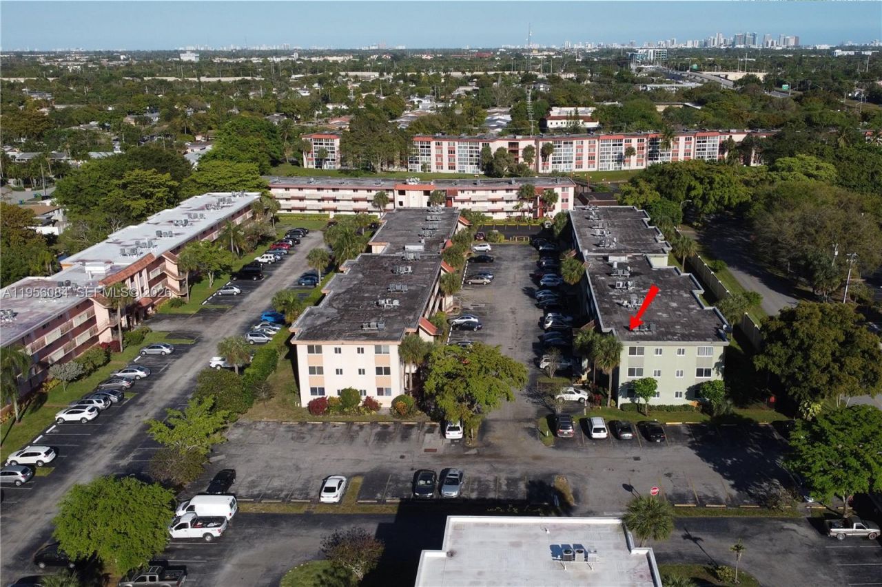 5935 Del Lago Cir, Unit 209, Sunrise, FL 33313 Photo