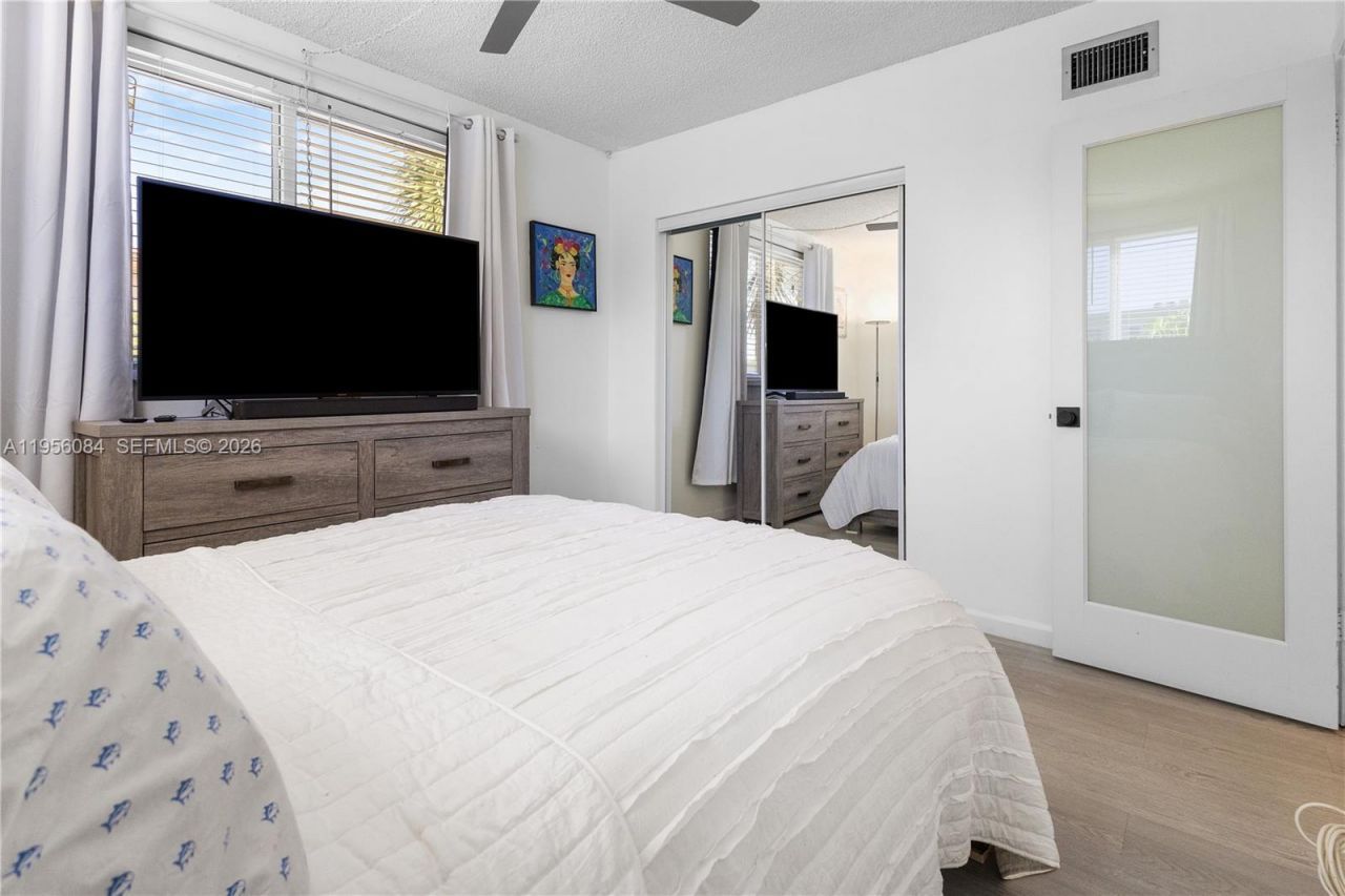 5935 Del Lago Cir, Unit 209, Sunrise, FL 33313 Photo