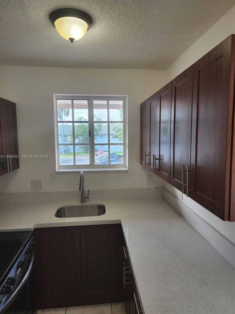 10805 SW 86th St, Unit 12, Miami, FL 33173 Photo