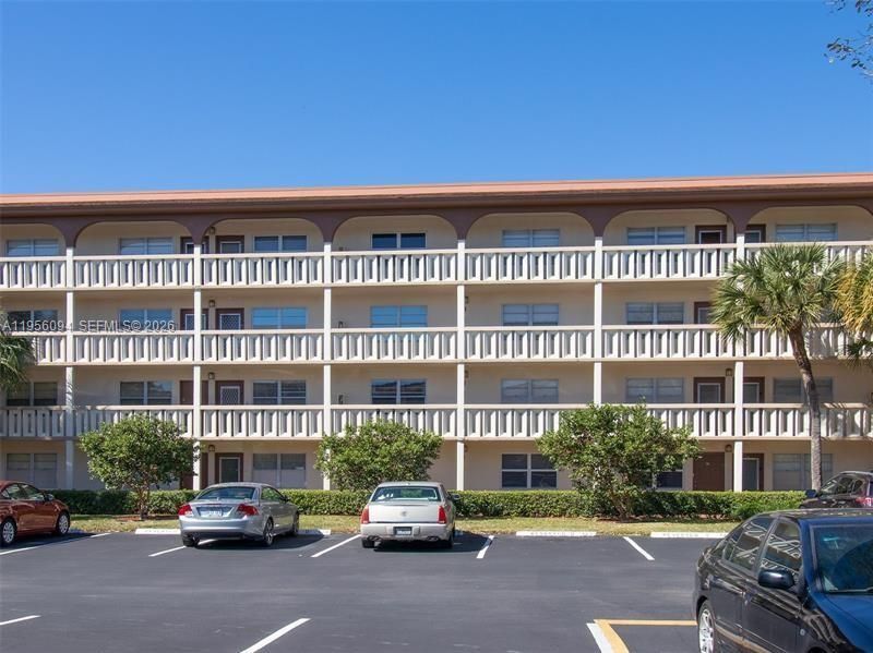 3203 Portofino Pt , Unit F2, Coconut Creek, FL 33066 Photo