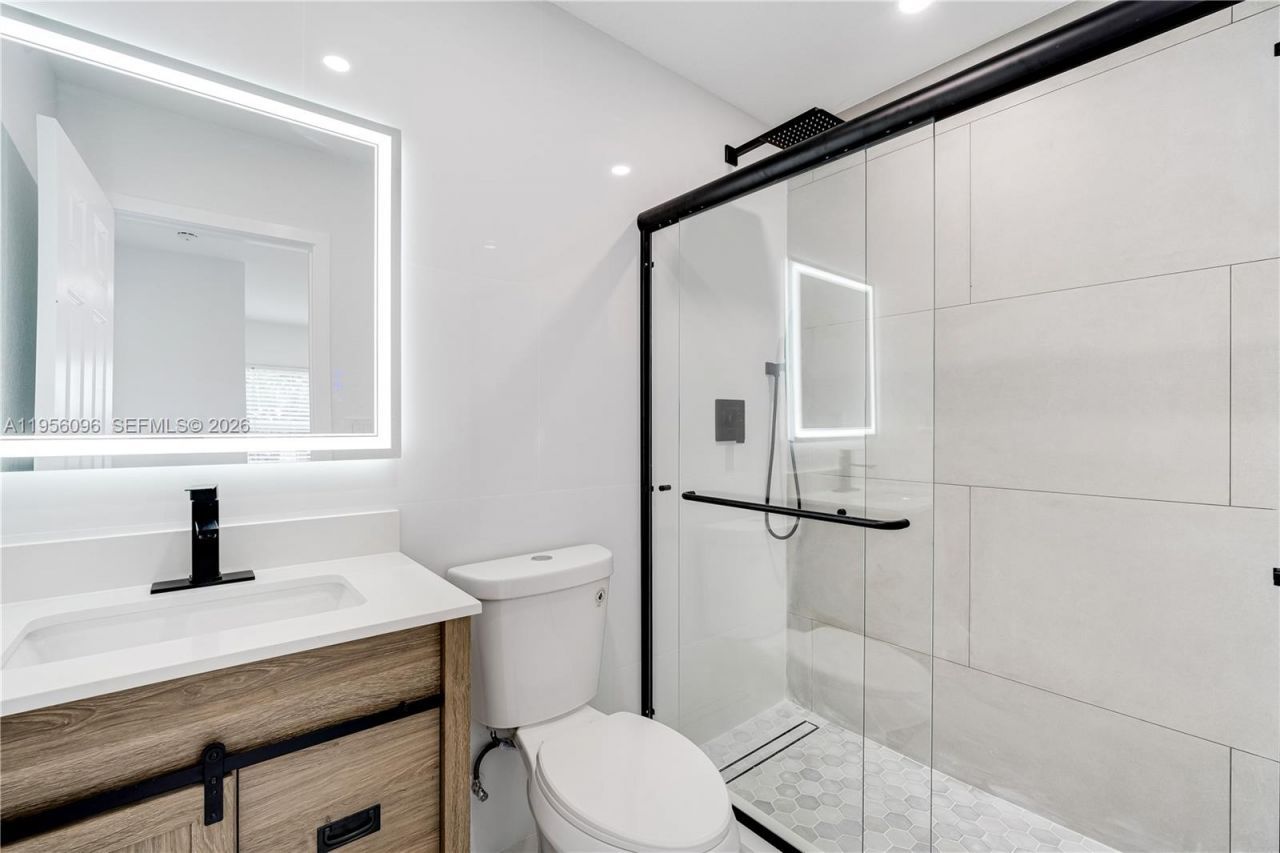 19450 NW 6th Ave, Miami Gardens, FL 33169 Photo