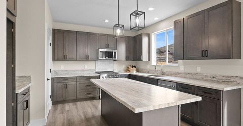 3592 Oakridge Drive, Sparks, NV 89436 Photo