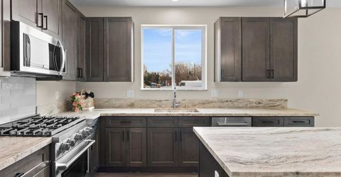 3592 Oakridge Drive, Sparks, NV 89436 Photo