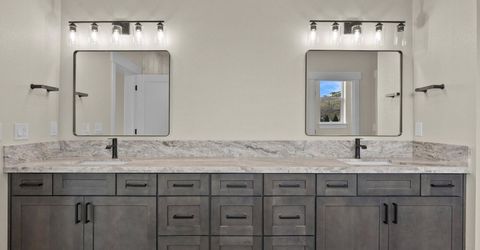 3592 Oakridge Drive, Sparks, NV 89436 Photo