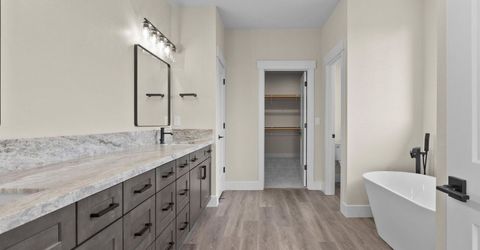 3592 Oakridge Drive, Sparks, NV 89436 Photo