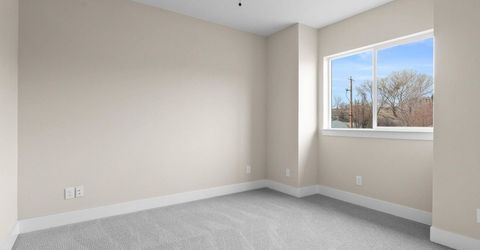 3592 Oakridge Drive, Sparks, NV 89436 Photo