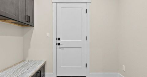 3592 Oakridge Drive, Sparks, NV 89436 Photo