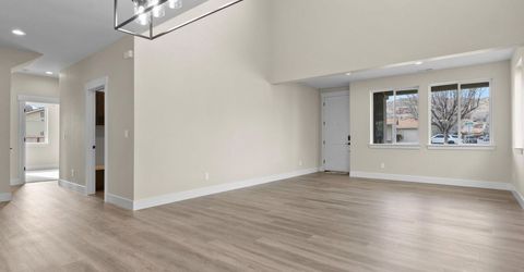 3592 Oakridge Drive, Sparks, NV 89436 Photo