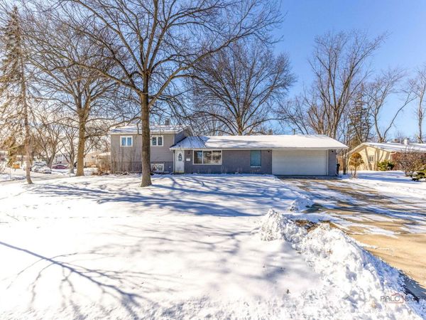 590 Durham Court, Hoffman Estates, IL 60169