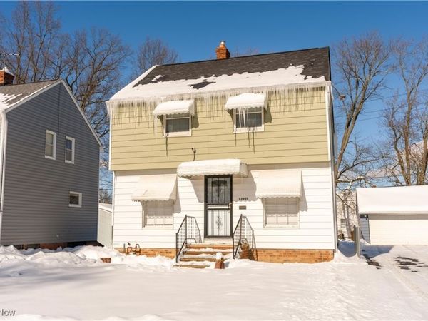 13905 Thraves Avenue, Garfield Heights, OH 44125