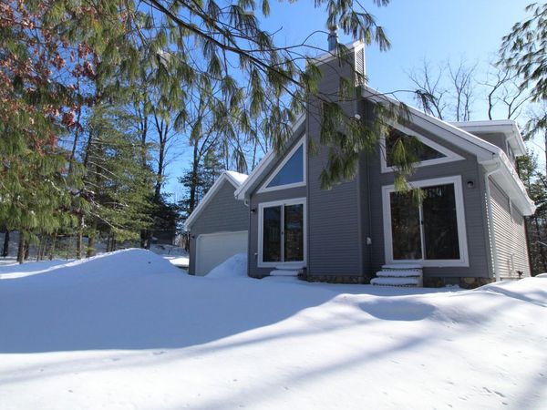 4521 Skyline Road, Grayling, MI 49738