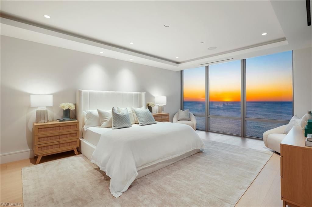 4951 Gulf Shore Blvd N, Unit PH-502, Naples, FL 34103 Photo