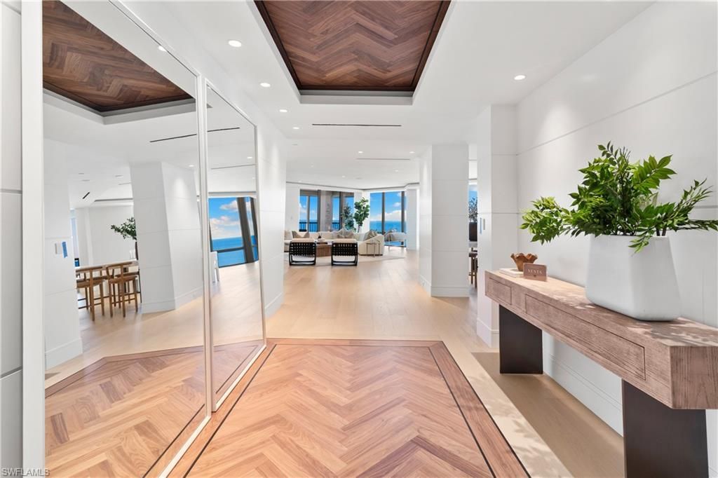 4951 Gulf Shore Blvd N, Unit PH-502, Naples, FL 34103 Photo