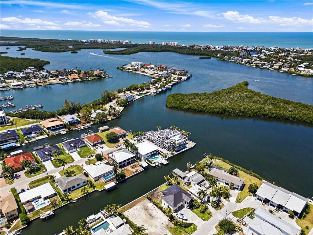 245 2nd St, Bonita Springs, FL 34134 Photo