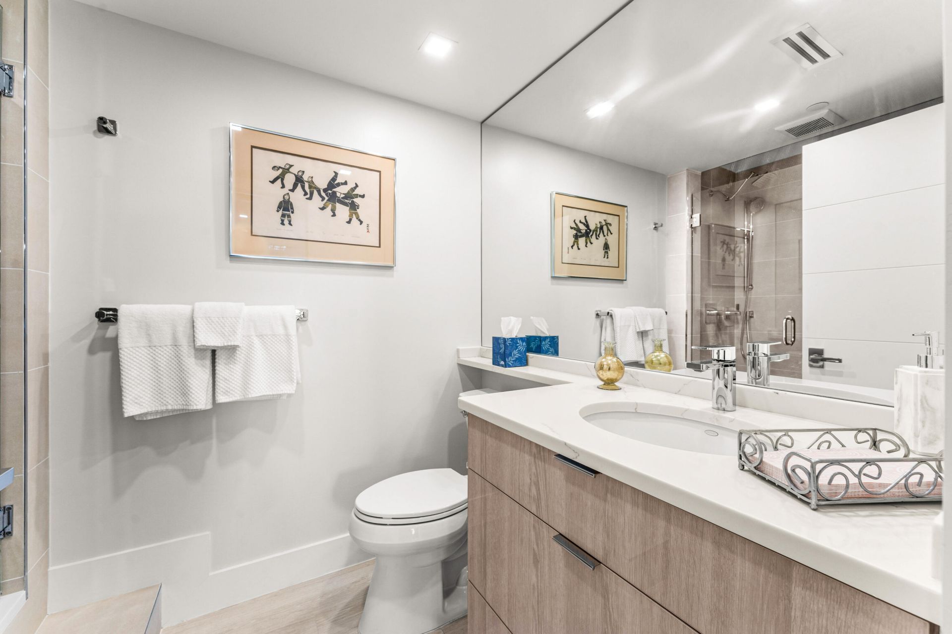 2427 Presidential Way, Unit 404, West Palm Beach, FL 33401 Photo