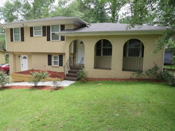 3755 Cedar Hurst Way , Atlanta, GA 30349