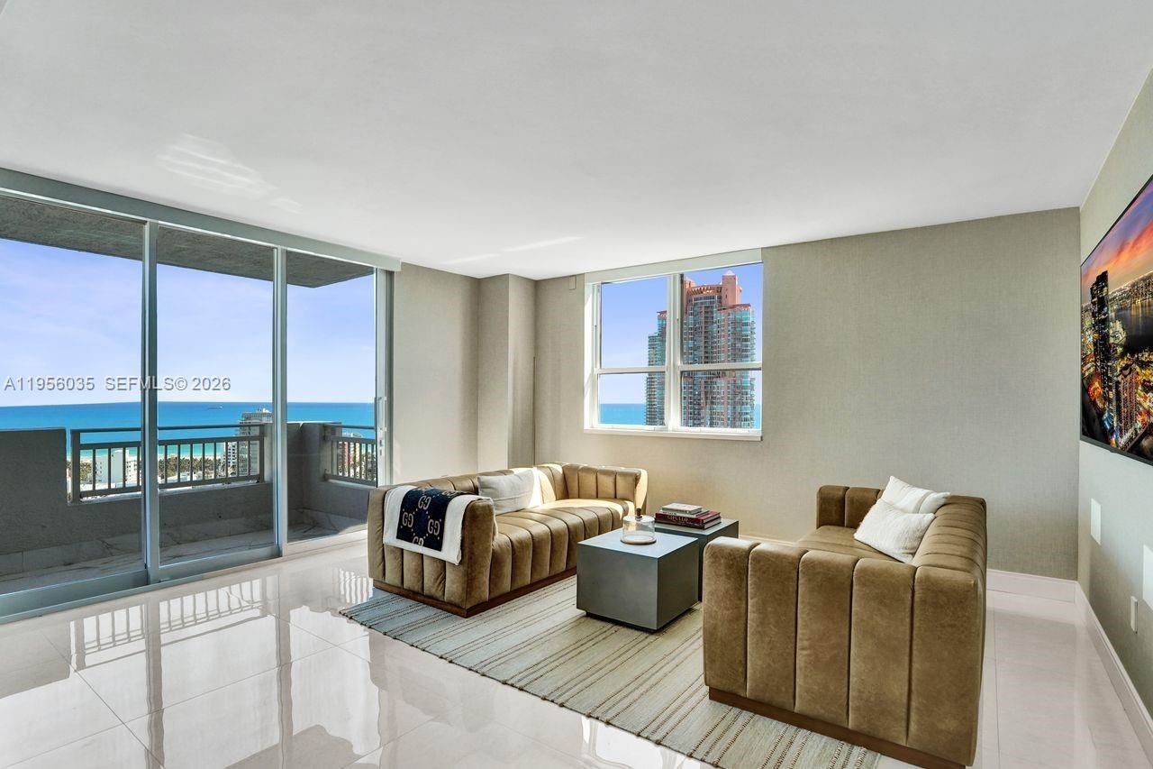 90 Alton Rd , Unit 2701, Miami Beach, FL 33139 Photo