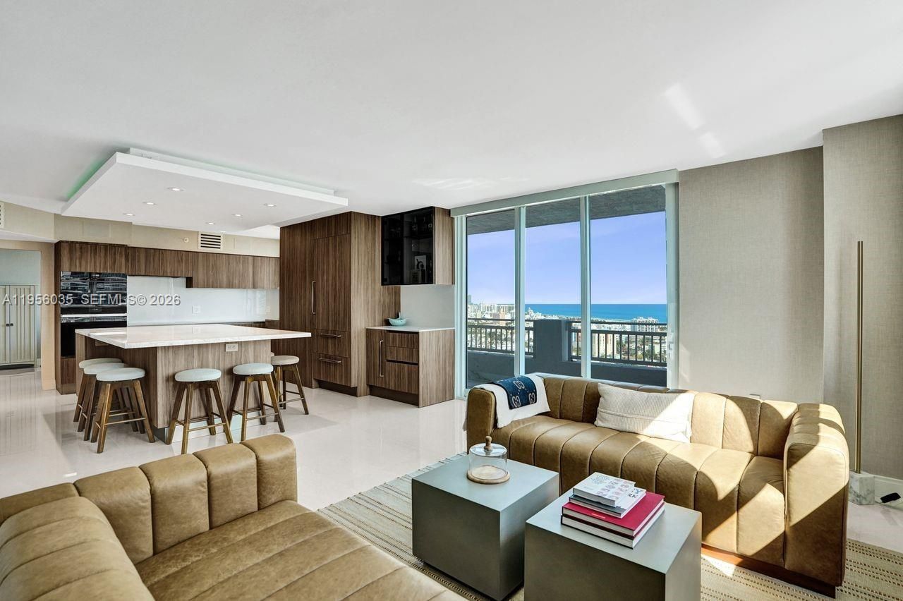 90 Alton Rd , Unit 2701, Miami Beach, FL 33139 Photo