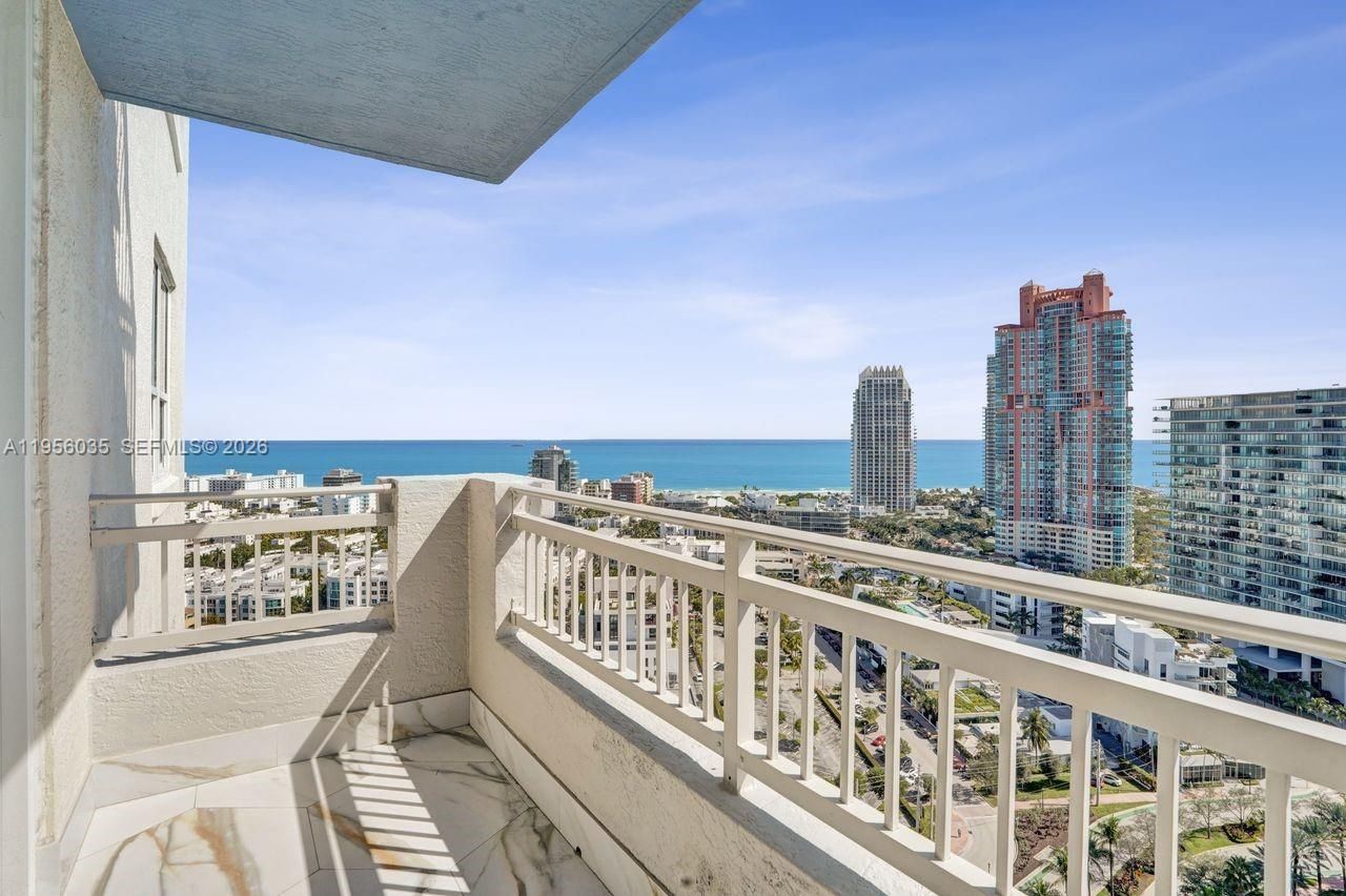 90 Alton Rd , Unit 2701, Miami Beach, FL 33139 Photo