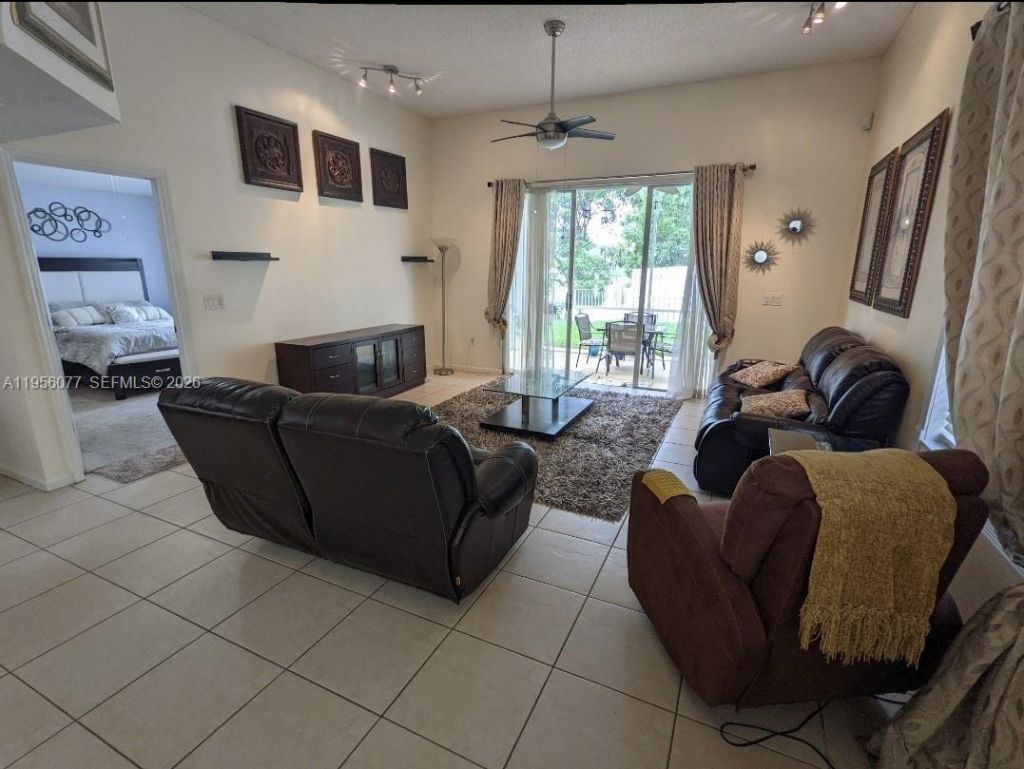 13541 NW 5th Ct, Plantation, FL 33325 Photo