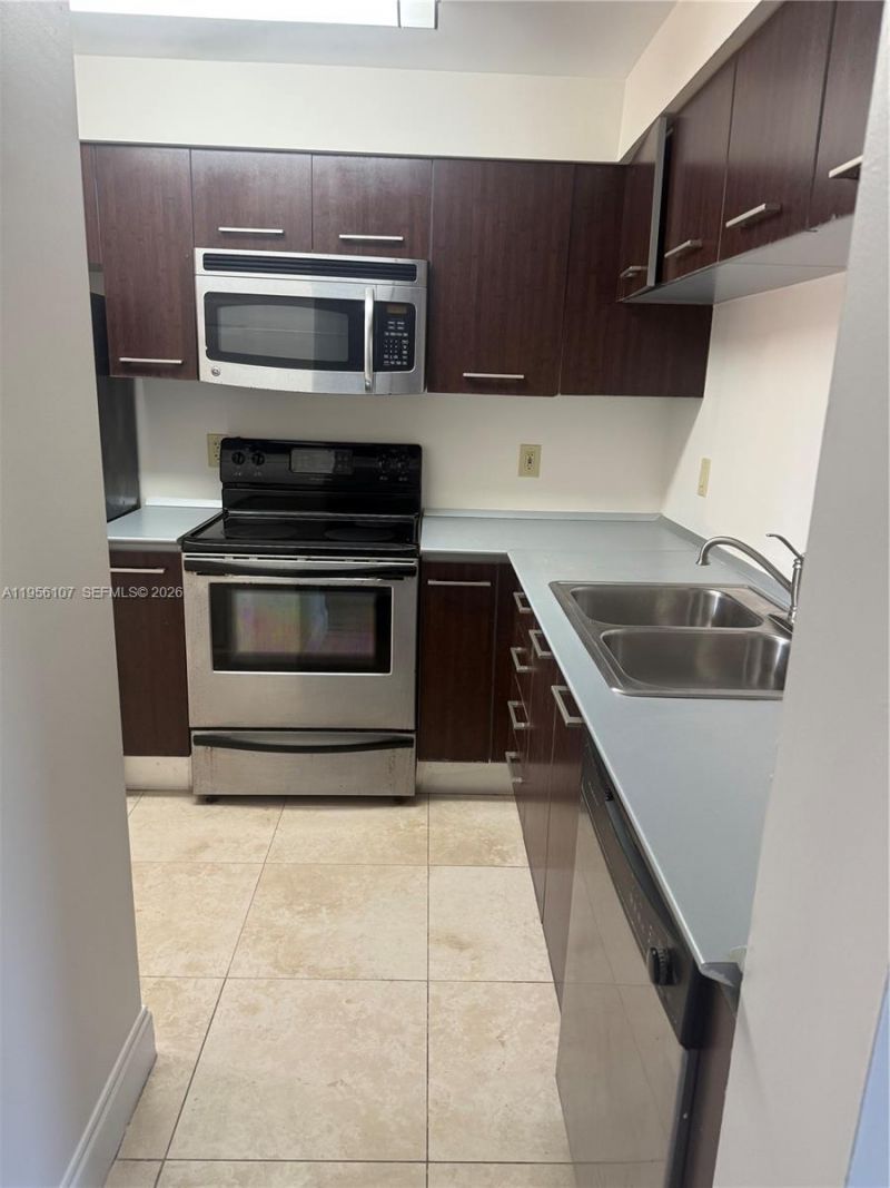 759 NW 92nd Ave, Unit 759, Plantation, FL 33324 Photo