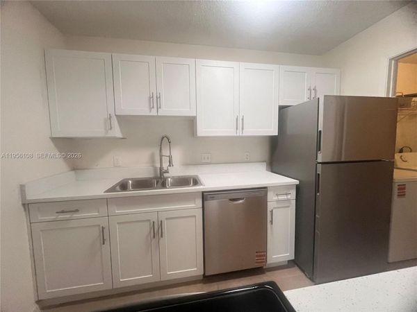 4281 W Mcnab Rd, Unit 10, Pompano Beach, FL 33069