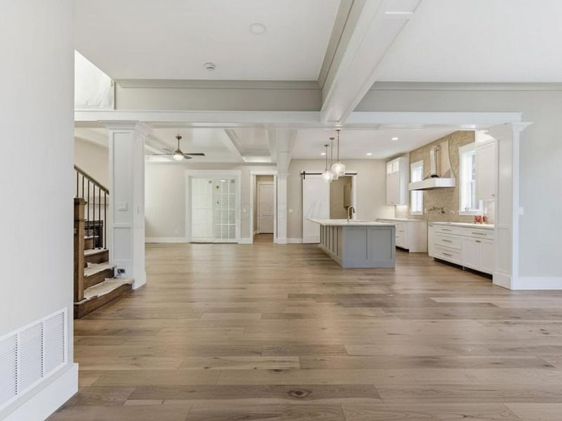 5618 Hickory Drive, Lewis Center, OH 43035 Photo 4