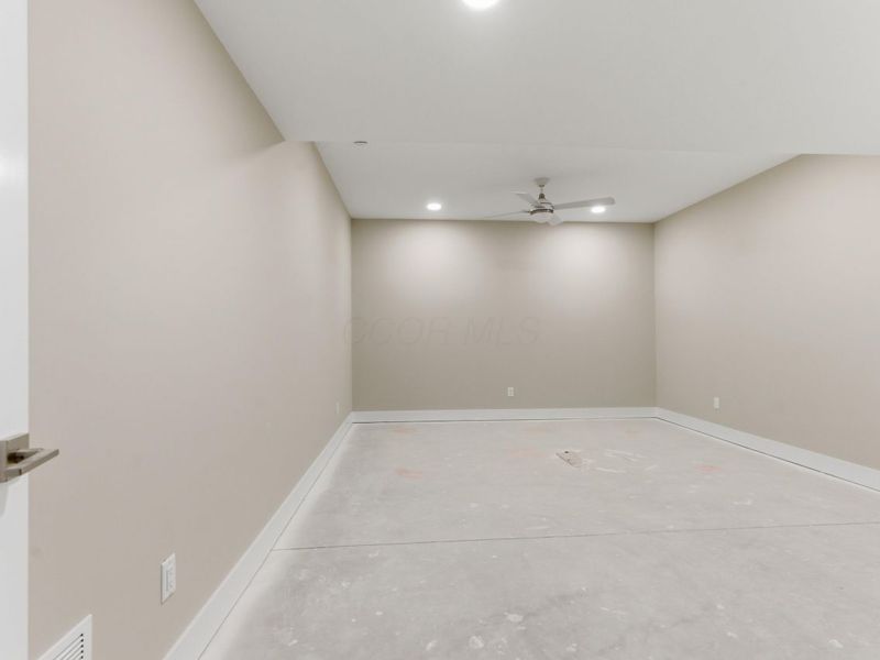 5618 Hickory Drive, Lewis Center, OH 43035 Photo 43