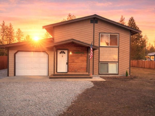 4020 A Maple St, Loon Lake, WA 99148