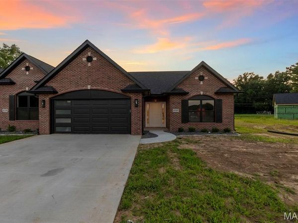 3707 Beechwood Court, Cape Girardeau, MO 63701