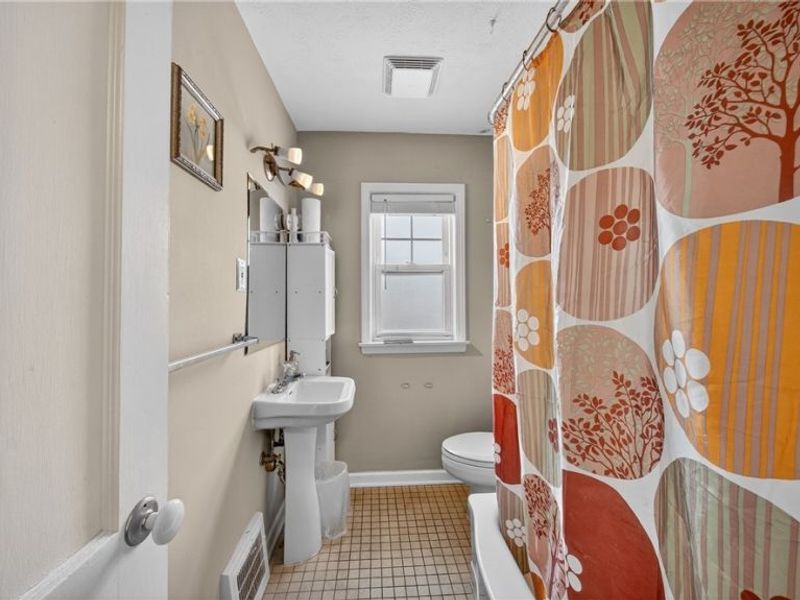 2684 Wooster Road, Rocky River, OH 44116 Photo 33