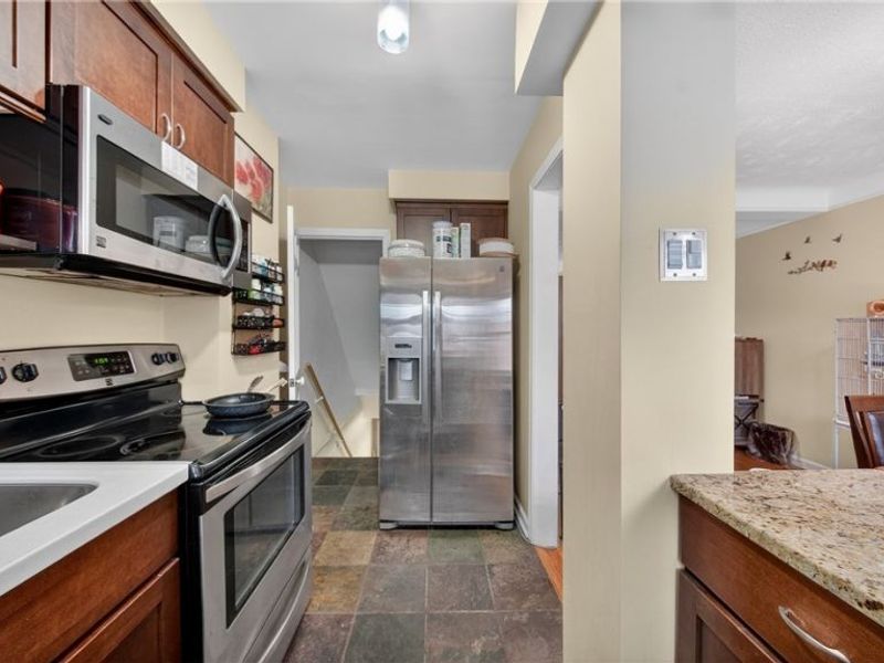 2684 Wooster Road, Rocky River, OH 44116 Photo 8