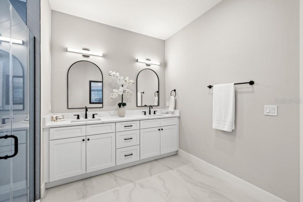 1812 E Kaley Avenue, Orlando, FL 32806 Photo