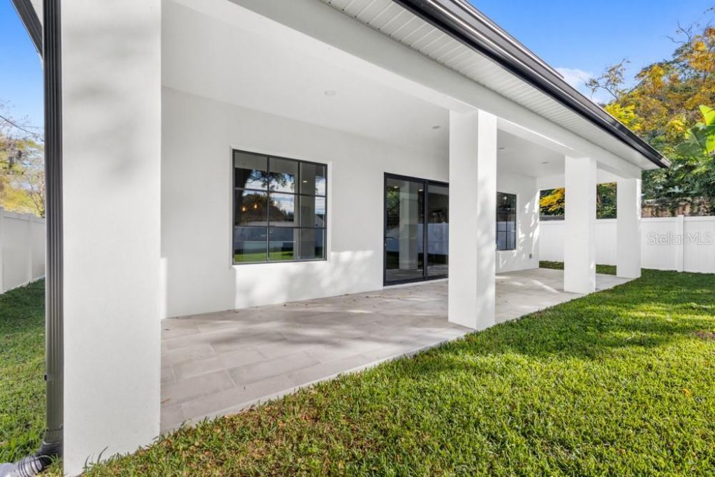 1812 E Kaley Avenue, Orlando, FL 32806 Photo