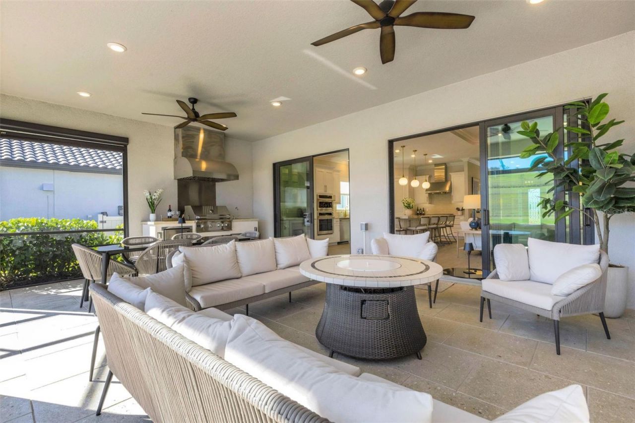 6186 Grandview Hill Court, Bradenton, FL 34203 Photo