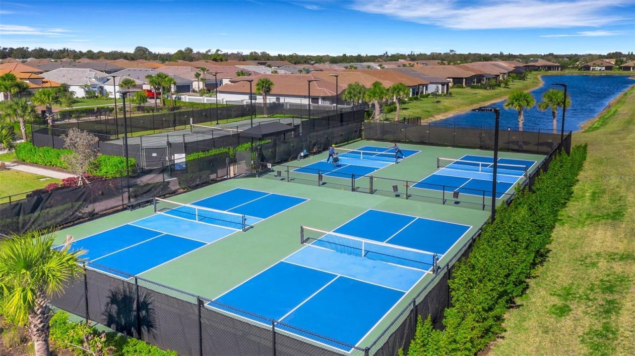 6186 Grandview Hill Court, Bradenton, FL 34203 Photo