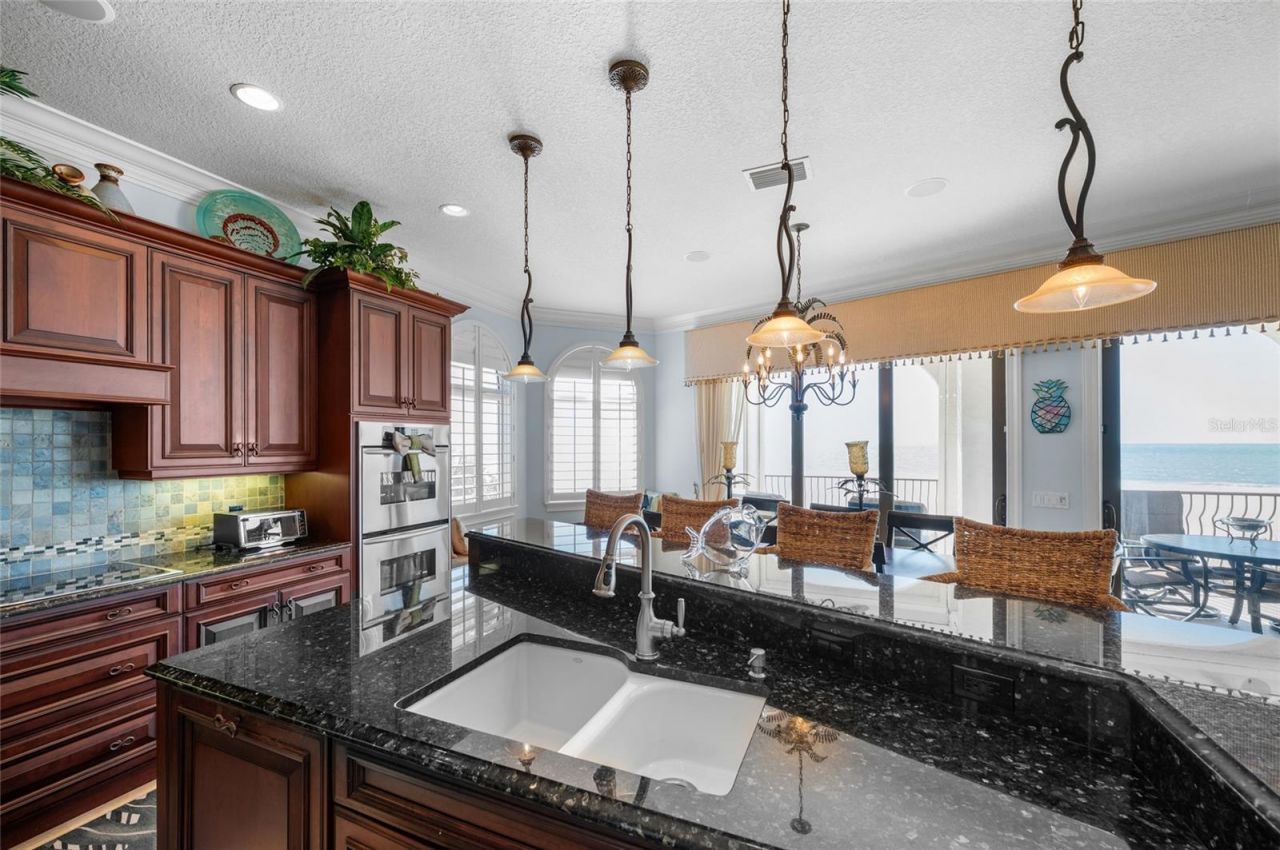 12106 Gulf Drive, Anna Maria, FL 34216 Photo