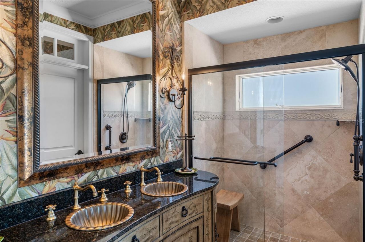 12106 Gulf Drive, Anna Maria, FL 34216 Photo